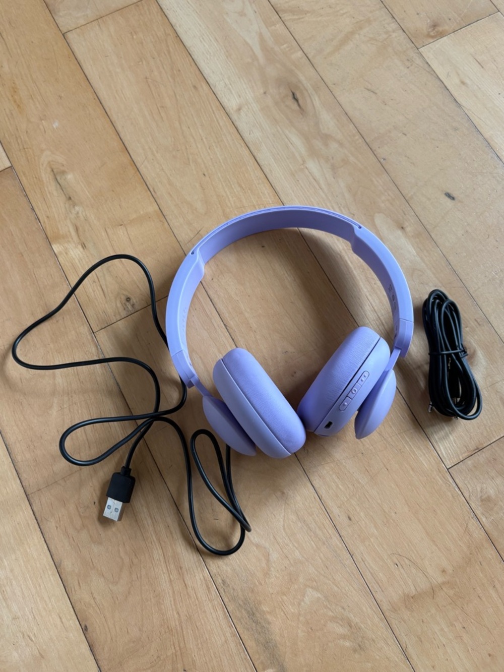 Wireless Headphones Bluetooth High Definition Sound Padded Adjustable Purple - Picture 2 of 5